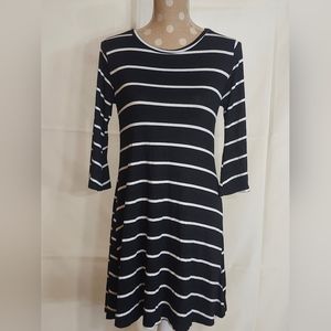 Jenny Boston striped tee shirt dress in black and white